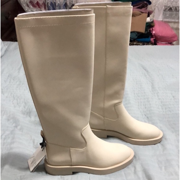 Zara NWT cream nude rubberized knee high round toe low lug sole boots - size 39 - Picture 6 of 9